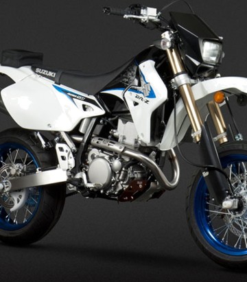 Compleet uitlaatsysteem Yoshimura RS-2 Oval Aluminium met stalen eindkap voor Suzuki DRZ 400 (00-23) 216600c350