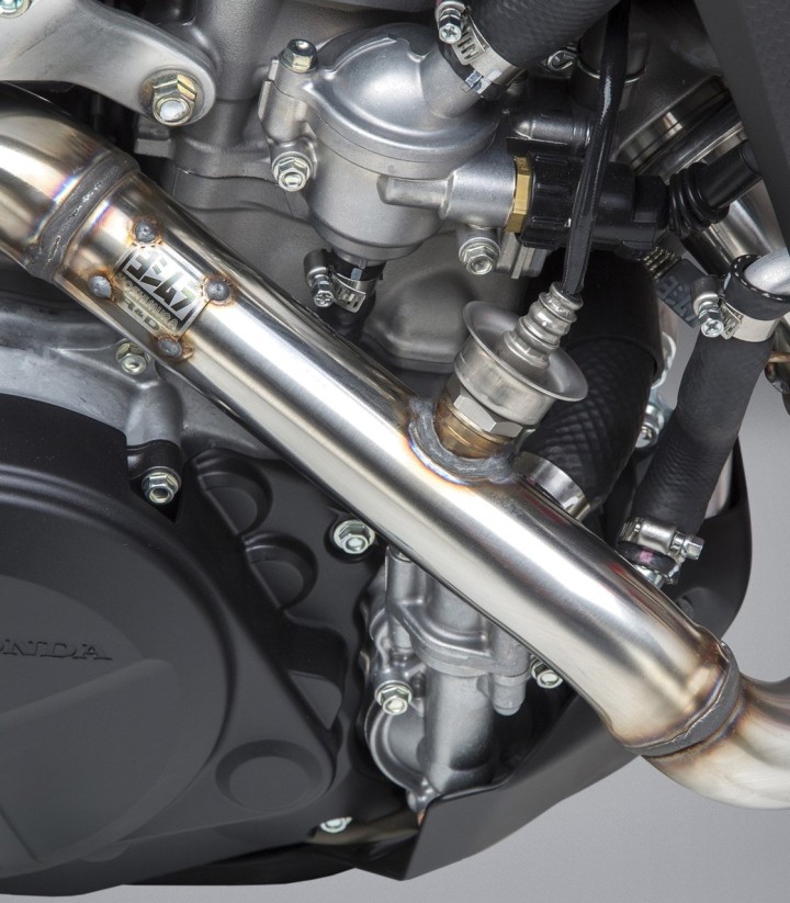 Compleet uitlaatsysteem Yoshimura RS-4 Aluminium met carbon eindkap voor Honda CRF 450 L/X (19-24) 124500d320