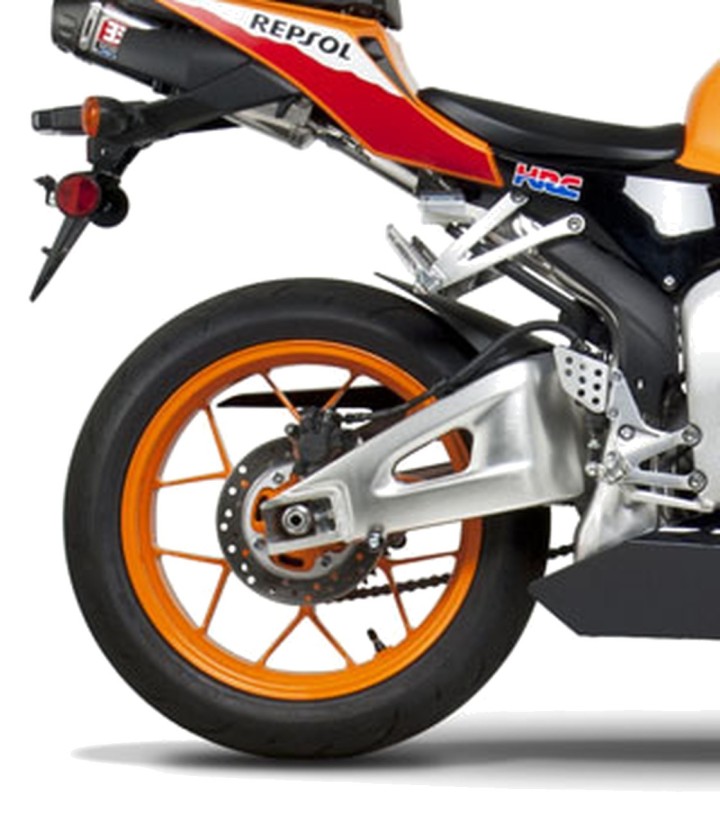 Escape Yoshimura RS-5 Acero con punta de carbono para Honda CBR 600 RR (09-26) 1228275