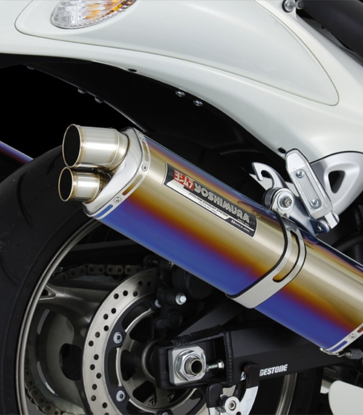 Scarico Yoshimura TRI-Oval Metal Magic per Suzuki GSX 1300 R Hayabusa (08-20) 110-509-5h20
