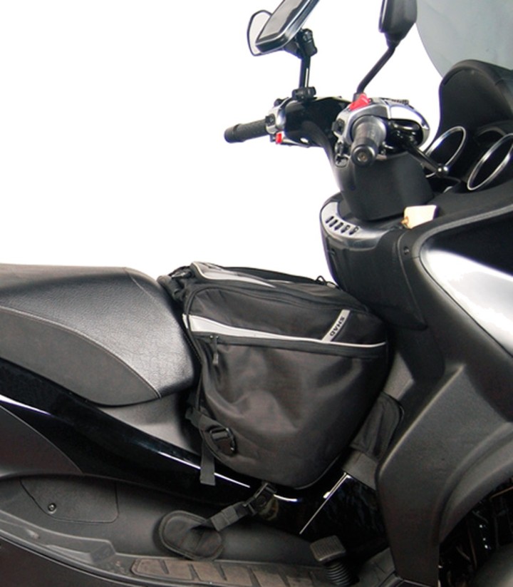 Rear top-case rack SHAD V0MP54ST Piaggio MP3 500 Sport/BUS (14-17)