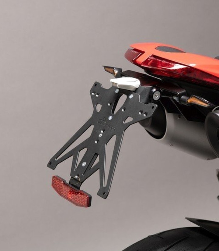Verstellbarer Kennzeichenhalter LighTech mit Halterung für Racing-Blinker in Schwarz für Ducati Hypermotard 950 (19-20, 22-25)