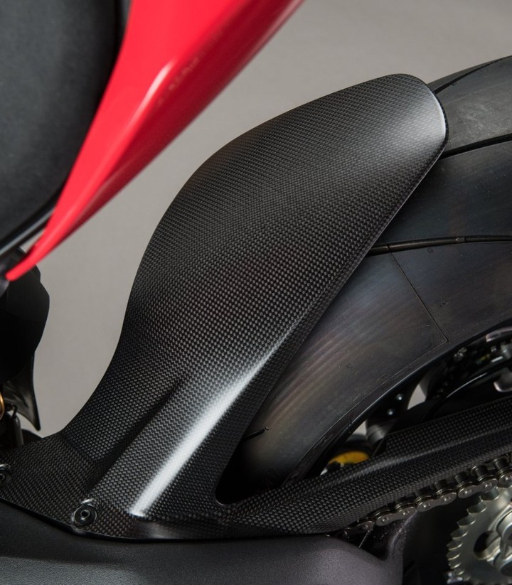 Parafango posteriore in carbonio LighTech per several Ducati models