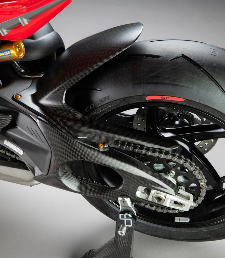 Parafango posteriore in carbonio LighTech per Ducati Panigale 1000 V4 R (26), Panigale 1100 V4 (25-26)