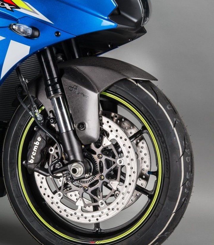 Parafango anteriore in carbonio LighTech per Suzuki GSX-R 1000 (17-24)