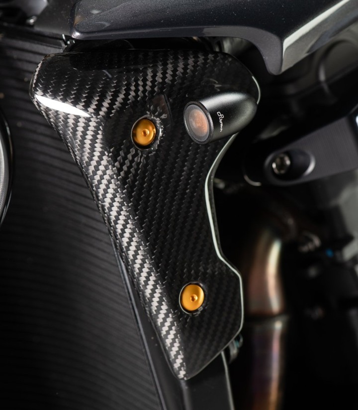 Grelha de proteção do radiador LighTech para Triumph Speed Triple 1200 (21-25)