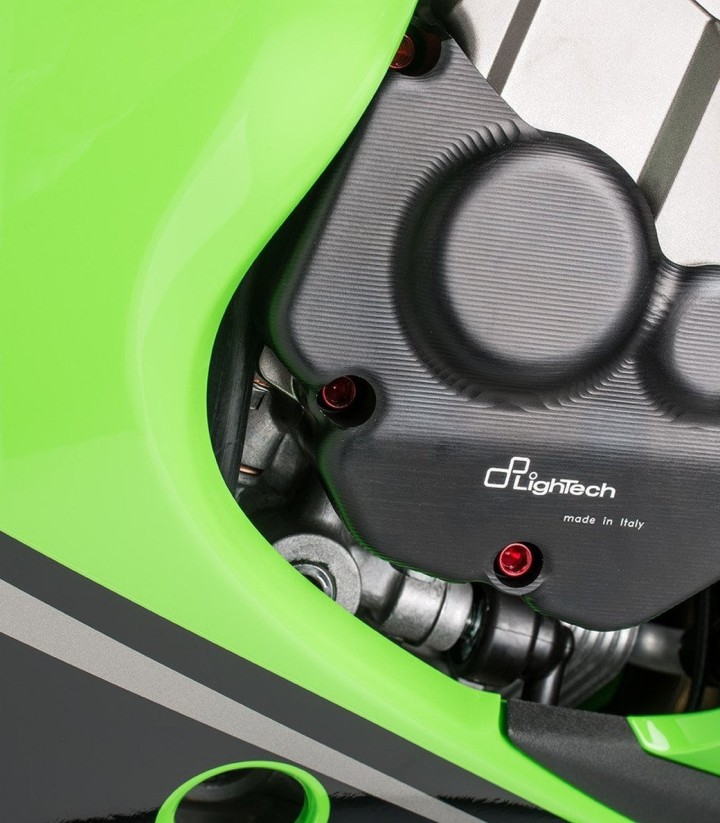 LighTech Carbon Pick Up Cover Right Side in Black for Kawasaki ZX 10 R (11-24)