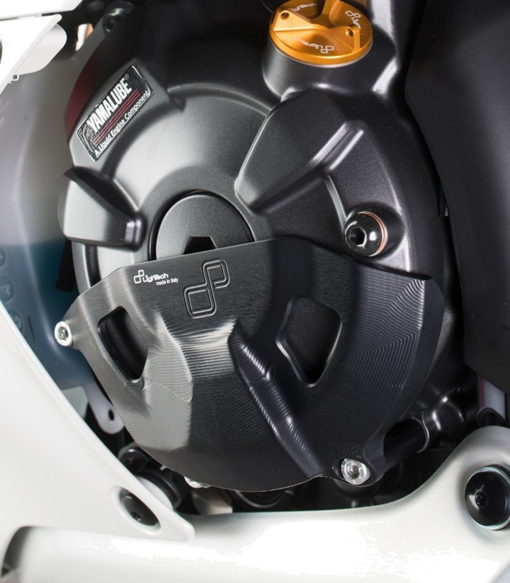 LighTech Carbon Alternator Cover Left Side in Black for Yamaha R7 (22-24)