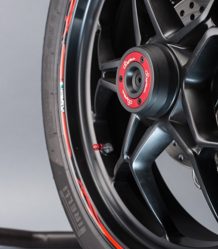 Protections d’axe de roue arrière LighTech rouges pour plusieurs modèles MV Agusta