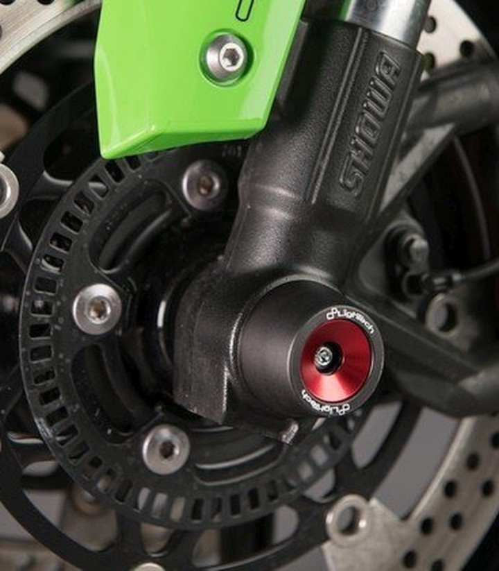 Protectores de Eje LighTech Delanteros y Traseros en Rojo para Kawasaki ZX 6 R (24)