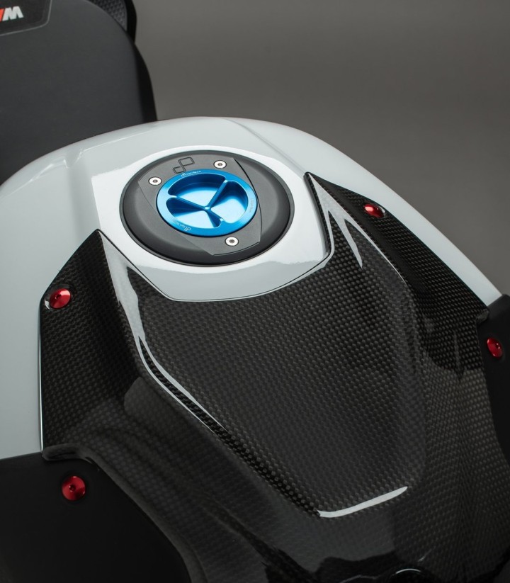 LighTech Tankdeckel mit Schraubverschluss in Kobaltblau für BMW S 1000 R (21-24), S 1000 RR (21-25)