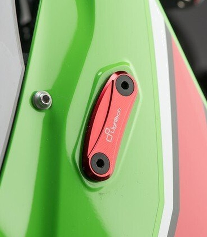 Tampas de espelho retrovisor LighTech em vermelho para Kawasaki ZX 10 R (11-15)