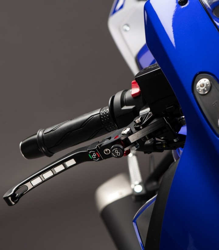 Caches de rétroviseur LighTech noirs pour Yamaha YZF R3 (19-24)
