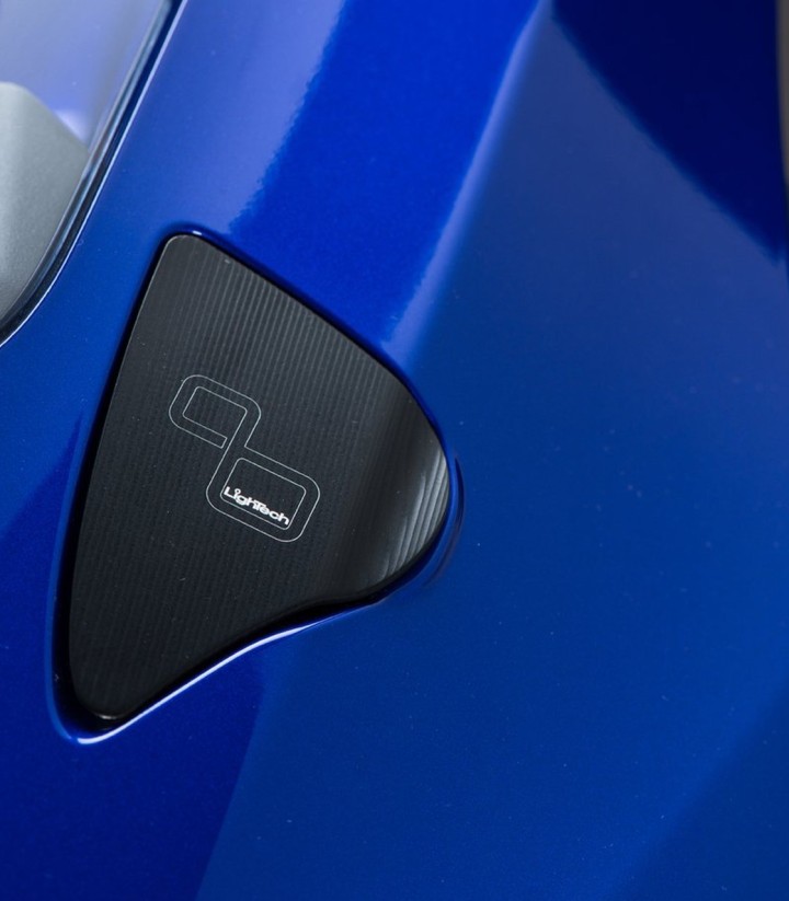 LighTech spiegelkappen in zwart voor Yamaha R9 (25)