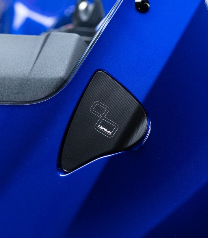 LighTech spiegelkappen in zwart voor Yamaha R9 (25)