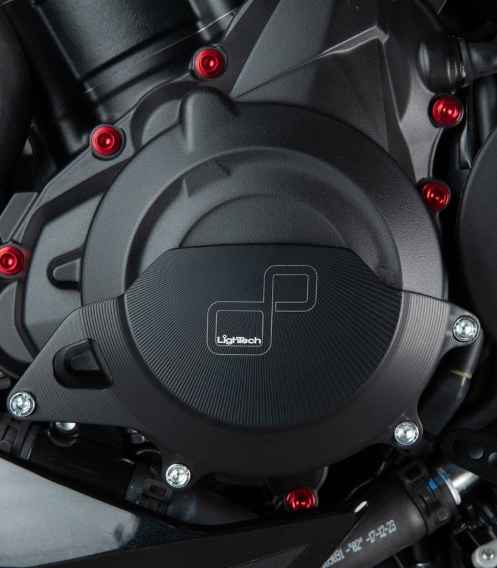 Protector de Tapa de Alternador LighTech Izquierdo en Negro para Triumph Street Triple 765 (17-24)