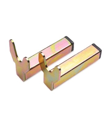 Fourches pour béquille d’atelier arrière LighTech pour Yamaha YZF R1 (20-21)