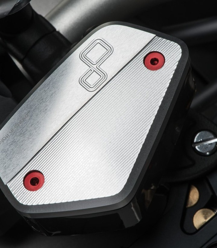 LighTech Front Brake Reservoir Cap in Silver for Honda CB 1000 R (18-20)