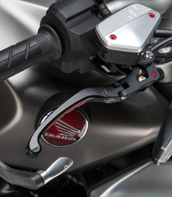 Tampa da bomba de travão dianteiro LighTech em prateado para Honda CB 1000 R (18-20)