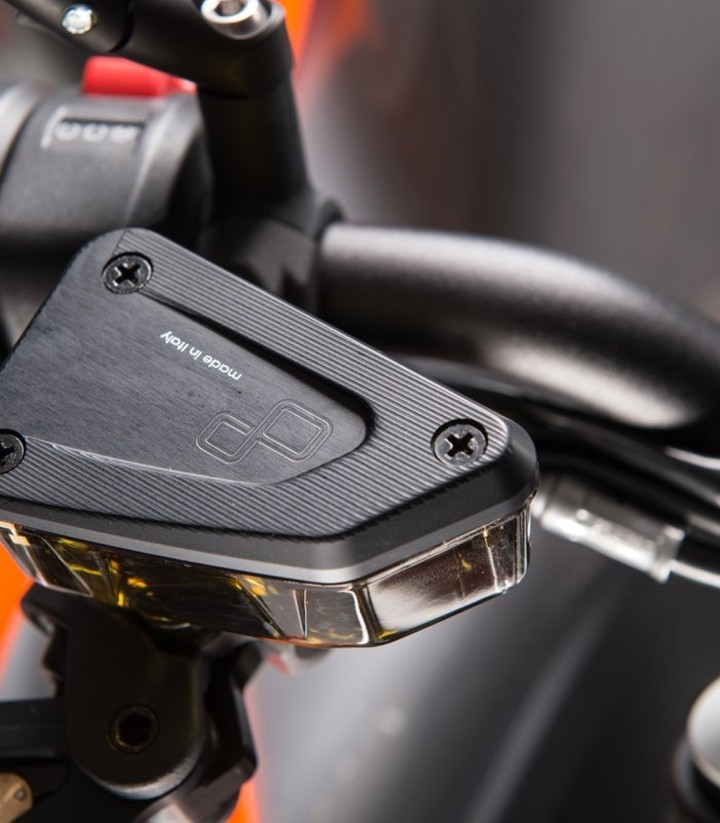 LighTech Front Brake Reservoir Cap in Black for KTM Duke 790 (18-25), Duke 890 (21-23)