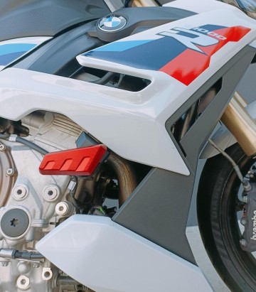 Tamponi paratelaio LighTech in posizione centrale, rossi per BMW S 1000 R (21-23)