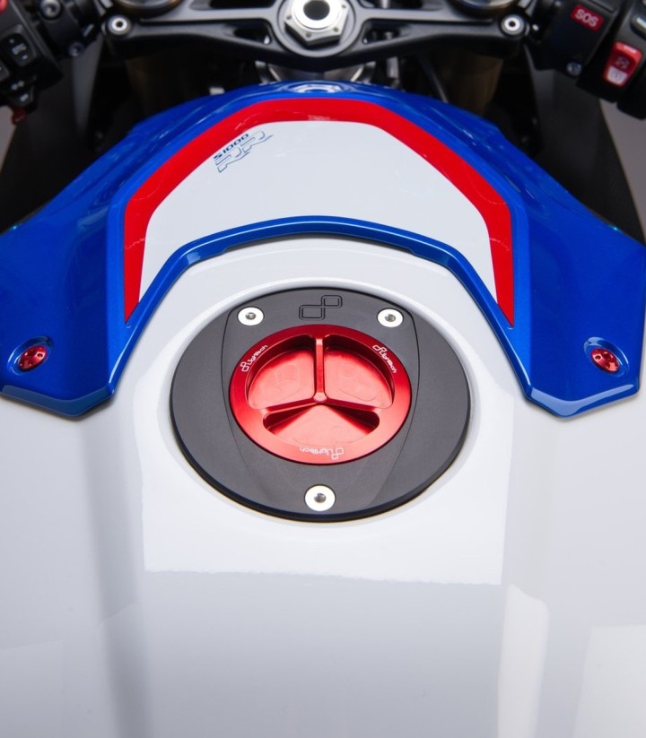 LighTech Screw-On Fuel Cap in Red for BMW S 1000 R (14-19), S 1000 RR (09-22)