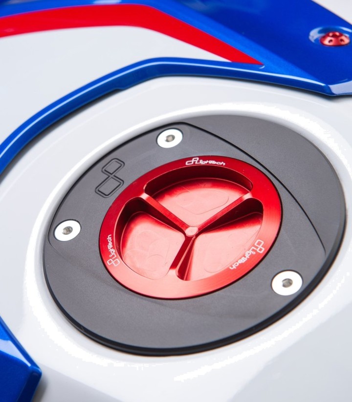 LighTech Screw-On Fuel Cap in Red for BMW S 1000 R (14-19), S 1000 RR (09-22)