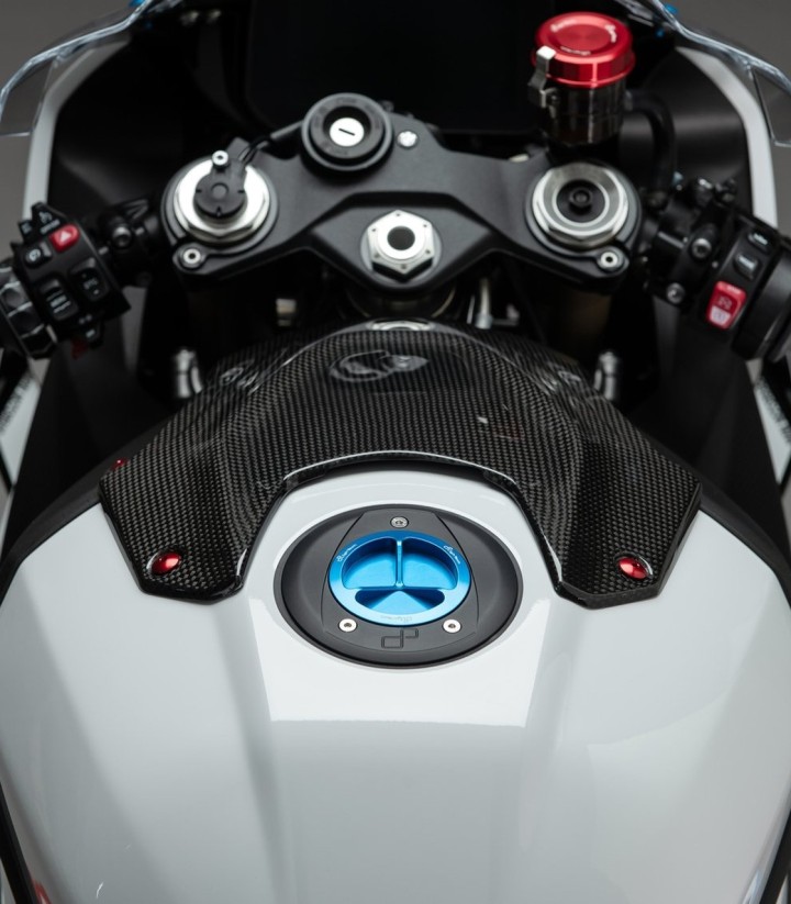 Bouchon de réservoir à vis LighTech bleu cobalt pour BMW S 1000 R (21-24), S 1000 RR (21-25)