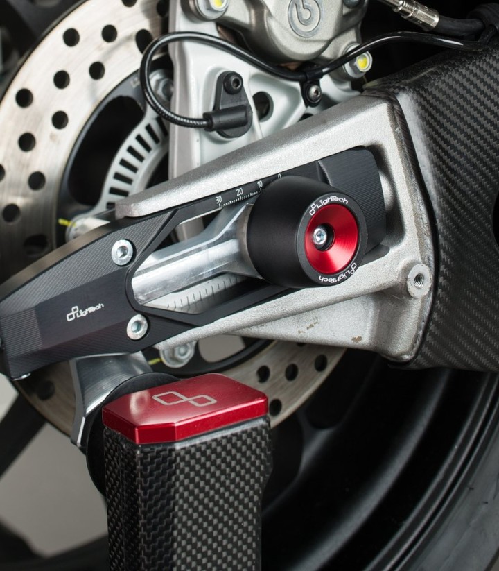 Tendicatena LighTech nero per Aprilia RSV 4 1100 (20-25), Tuono V4 1100 (21-25)