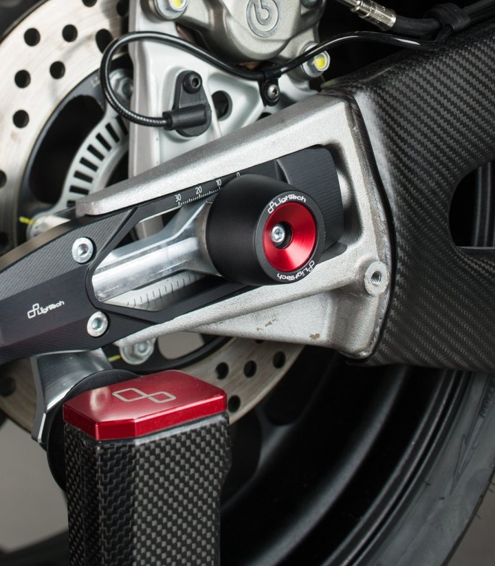 Tendeurs de chaîne LighTech coloris rouge pour Aprilia RSV 4 1100 (20-25), Tuono V4 1100 (21-25)