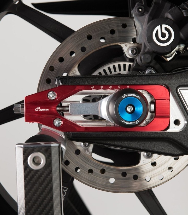 LighTech Chain Adjusters in Red for BMW M 1000 R/RR (22-24), S 1000 R (21-25), S 1000 RR (19-25)