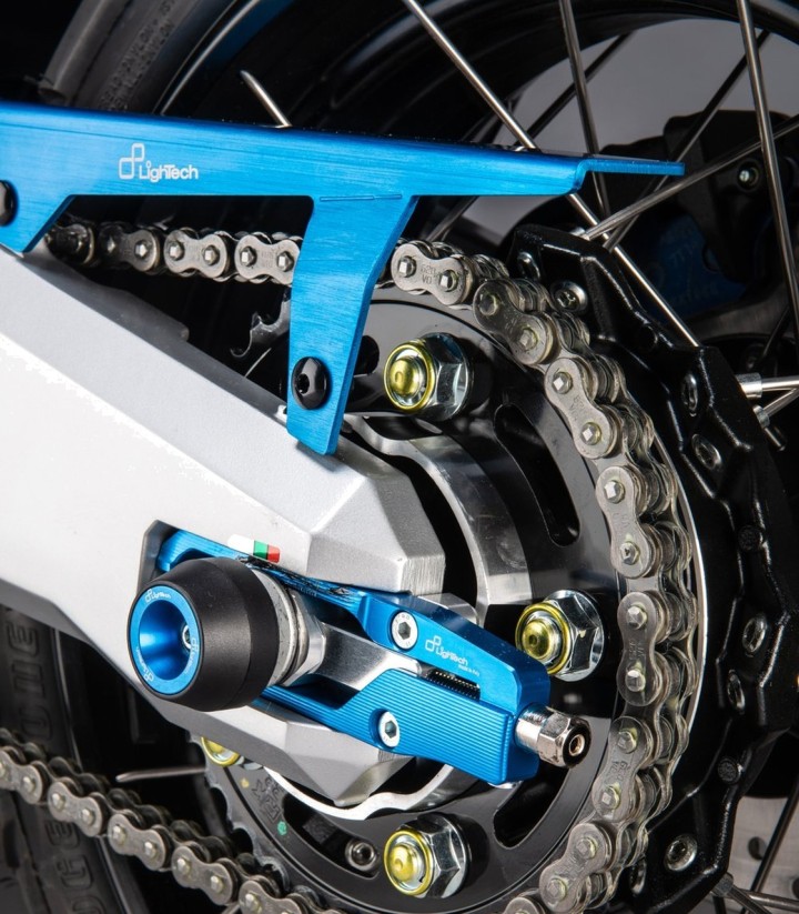 LighTech Chain Adjusters in Cobalt Blue for Honda X ADV 750 (17-25)
