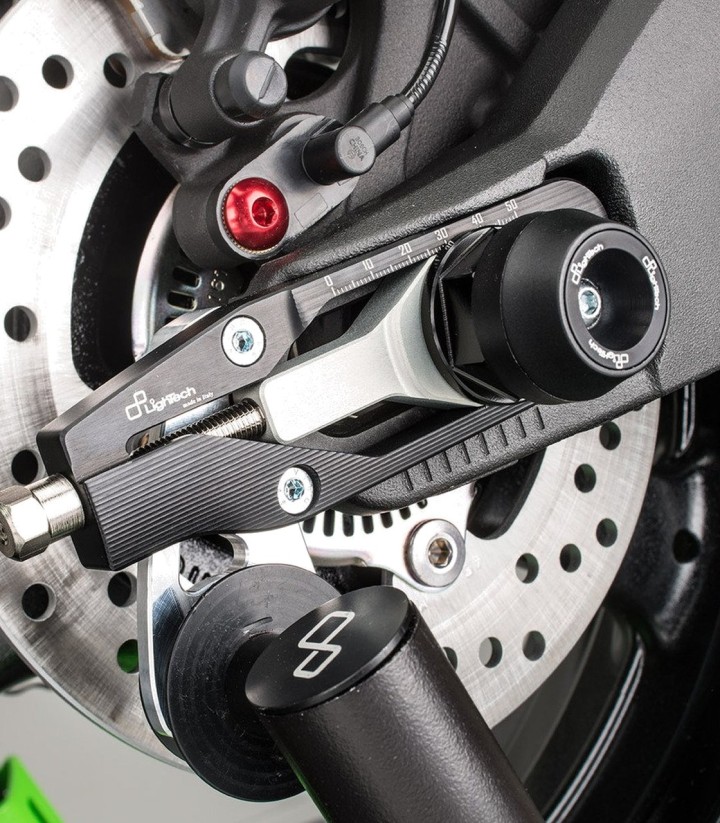 Tensores de Cadena LighTech en Negro para Kawasaki ZX 10 R (16-25)