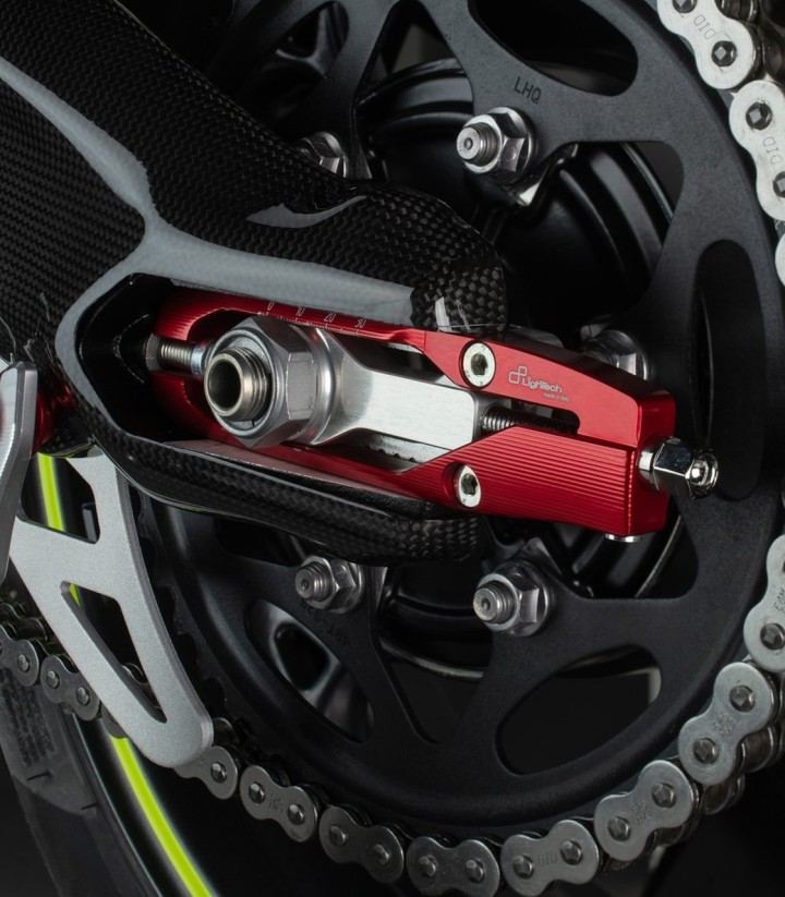 Tensores de Cadena LighTech en Rojo para Triumph Street Triple 765 (24)