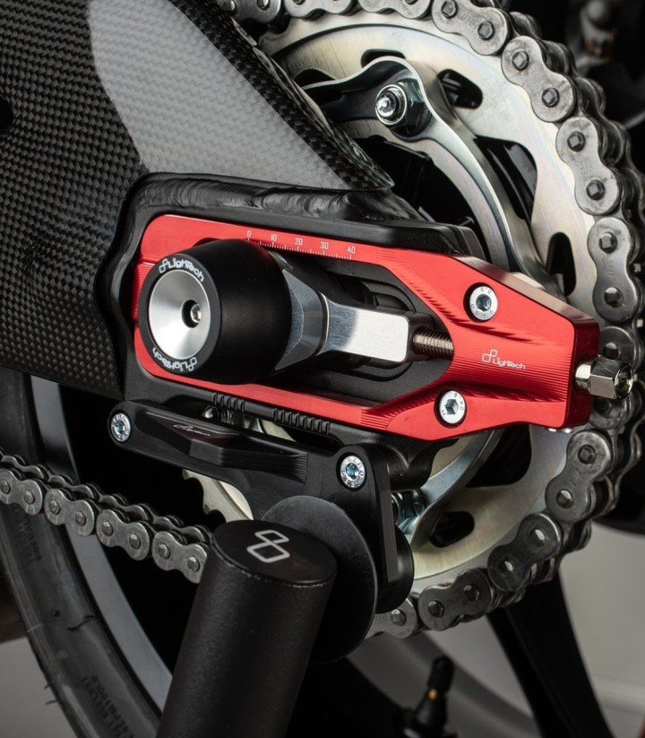 Tensores de corrente LighTech em vermelho para Yamaha YZF R1 (20-23)