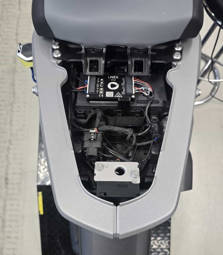 Kellermann i.NEX V12 Steuergerät für 12-V-Leuchten 111100