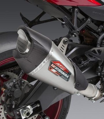 Escape Yoshimura AT2 Acero con punta de carbono para Suzuki GSX-R 1000 (17-23) 11182bp521