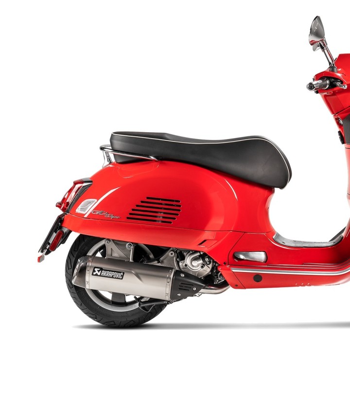 Escudo Térmico Akrapovič en Carbono para varios modelos de Vespa P-HSVE3SO1