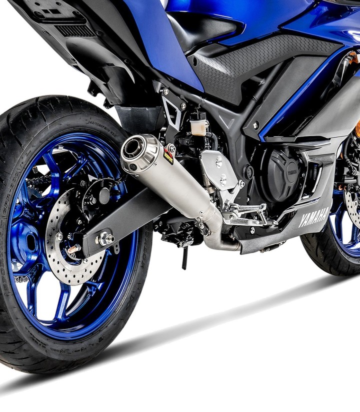 Échappement Akrapovič Racing en acier pour Yamaha MT 03 320 (16-19), YZF R25 (14-21), YZF R3 (15-21) S-Y2R1-CUBSS
