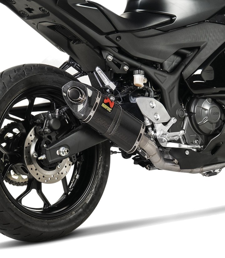 Escape Akrapovič Racing en Carbono para Yamaha MT 03 320 (16-26), YZF R25 (14-24), YZF R3 (15-26) S-Y3R3-APC