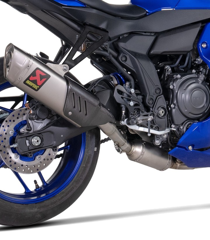 Escape Akrapovič Racing em titânio para Yamaha R7 (26) S-Y7R15-APT