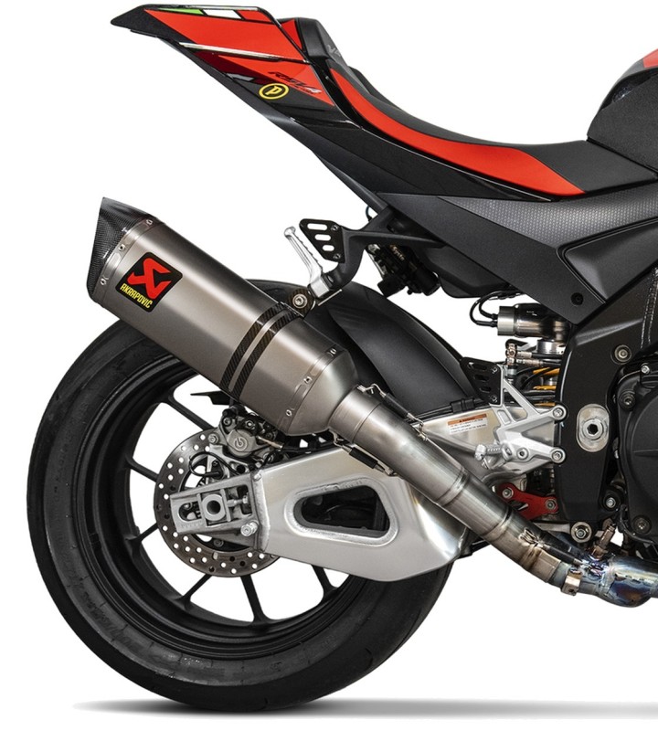 Escape Akrapovič en Titanio para Aprilia RSV 4 1100 (21-26), Tuono V4 1100 (21-26) S-A10SO15-RT