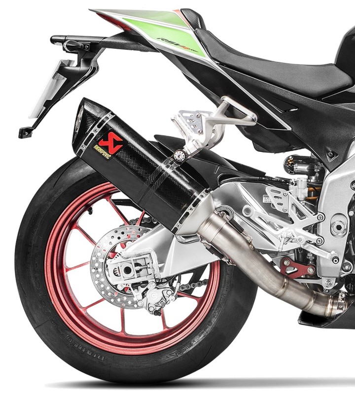 Escape Akrapovič en Carbono para Aprilia RSV 4 1000/1100 (17-20), Tuono V4 1000/1100 (17-20) S-A10SO9-RC