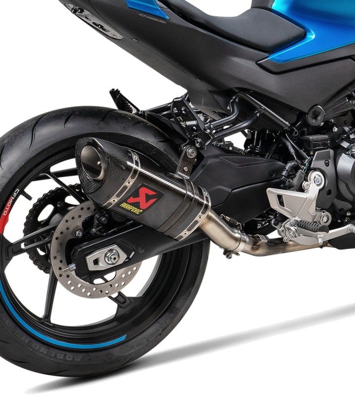 Escape Akrapovič em carbono para CFMOTO NK 450 (24-26), SR 450 (24-26) S-CF4SO1-APC
