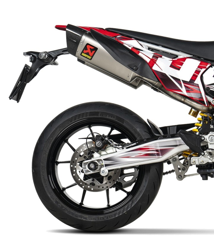 Scarico Akrapovič in titanio per Ducati Hypermotard 698 (24-26) S-D6SO2-HAPLT