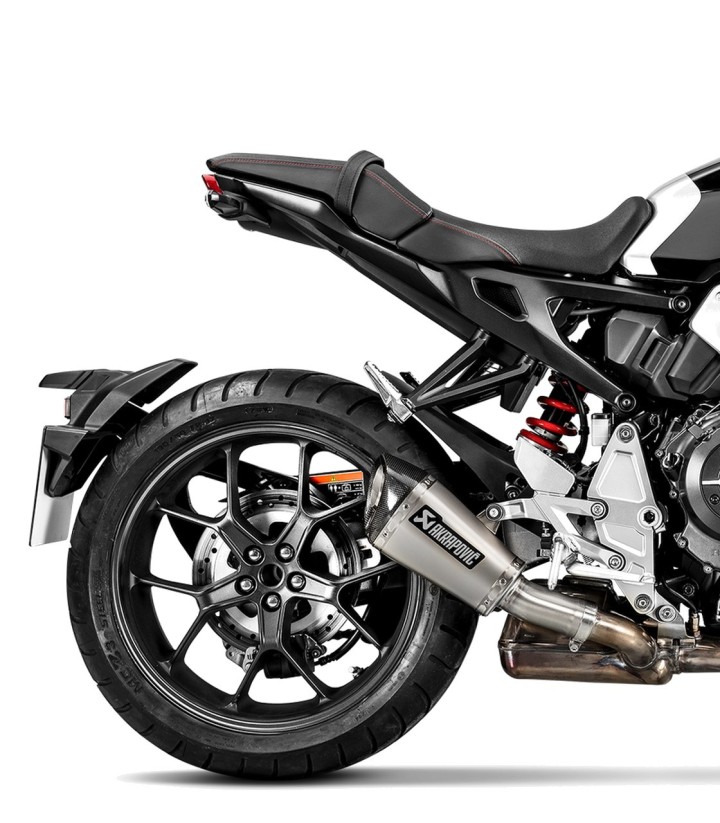 Échappement Akrapovič en titane pour Honda CB 1000 R (18-24) S-H10SO21-ASZT