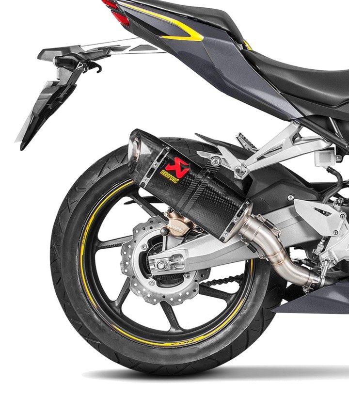 Escape Akrapovič em carbono para Honda CBR 250 RR (17-26) S-H2SO6-APC