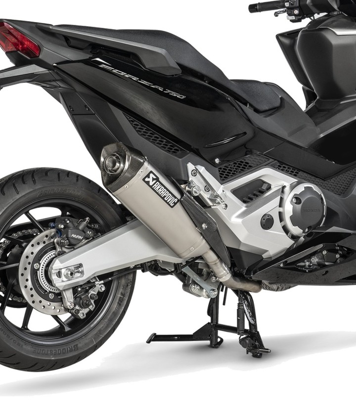 Échappement Akrapovič en titane pour Honda Forza 750 (21-24), X ADV 750 (17-24) S-H7SO4-HRT/1