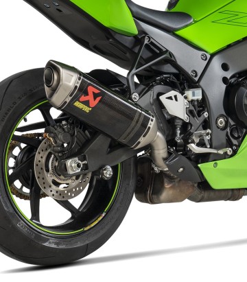 Scarico Akrapovič in carbonio per Kawasaki ZX 10 R (21-26) S-K10SO27-HRC