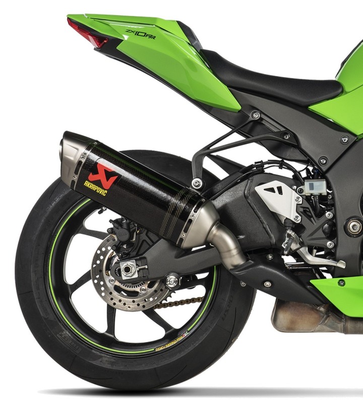 Escape Akrapovič en Carbono para Kawasaki ZX 10 R (21-26) S-K10SO27-HRC